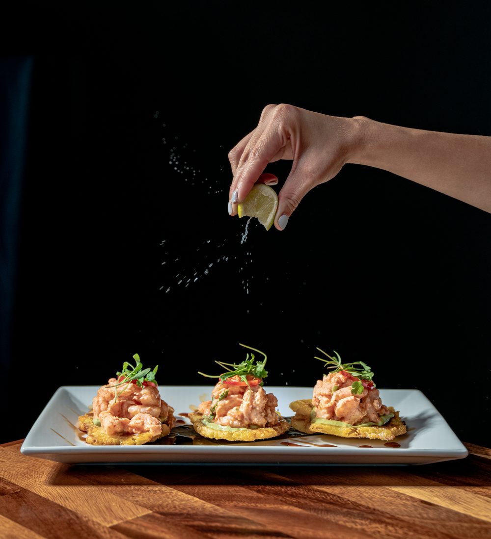Tostadas with lime by Acros Studio